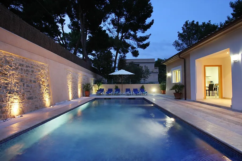 Villa Medina Cala de Sant Vicenc